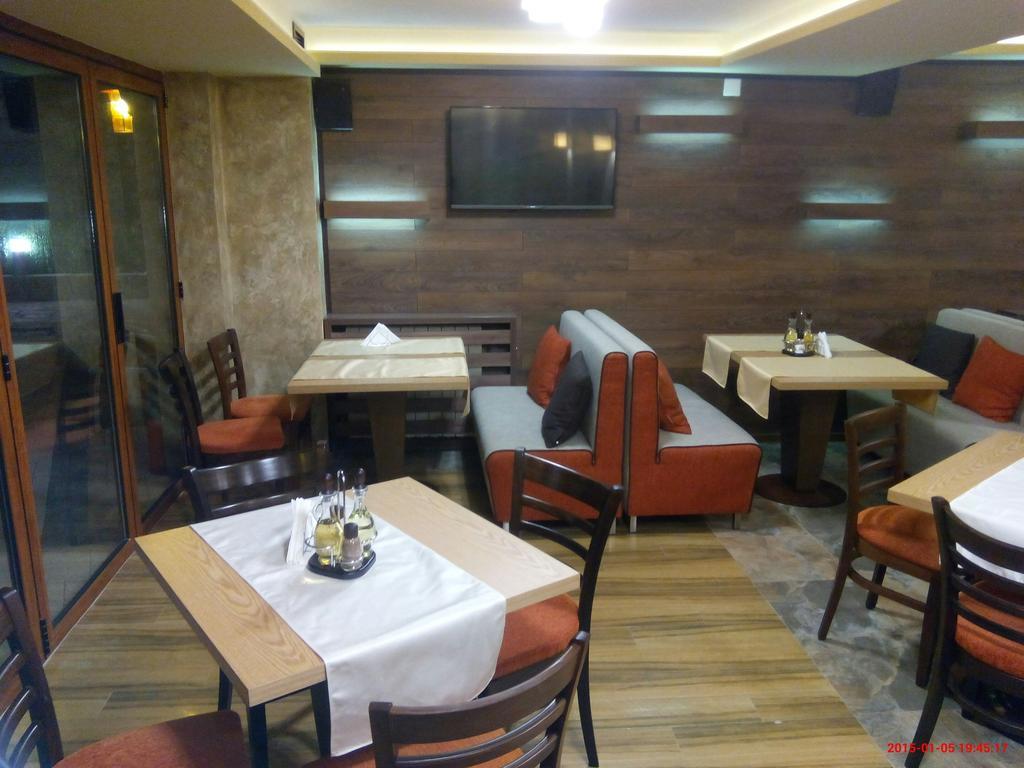 Mineral 56 Hotel Banja Kültér fotó