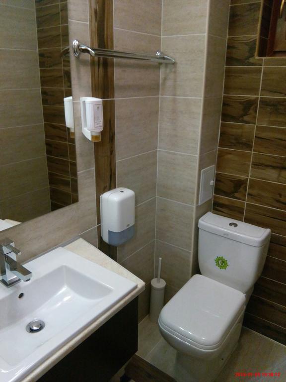 Mineral 56 Hotel Banja Szoba fotó